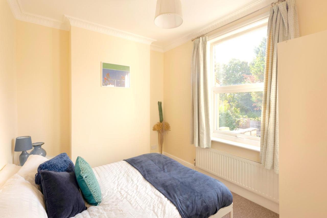 Stylish House In Wimbledon Βίλα Λονδίνο Εξωτερικό φωτογραφία